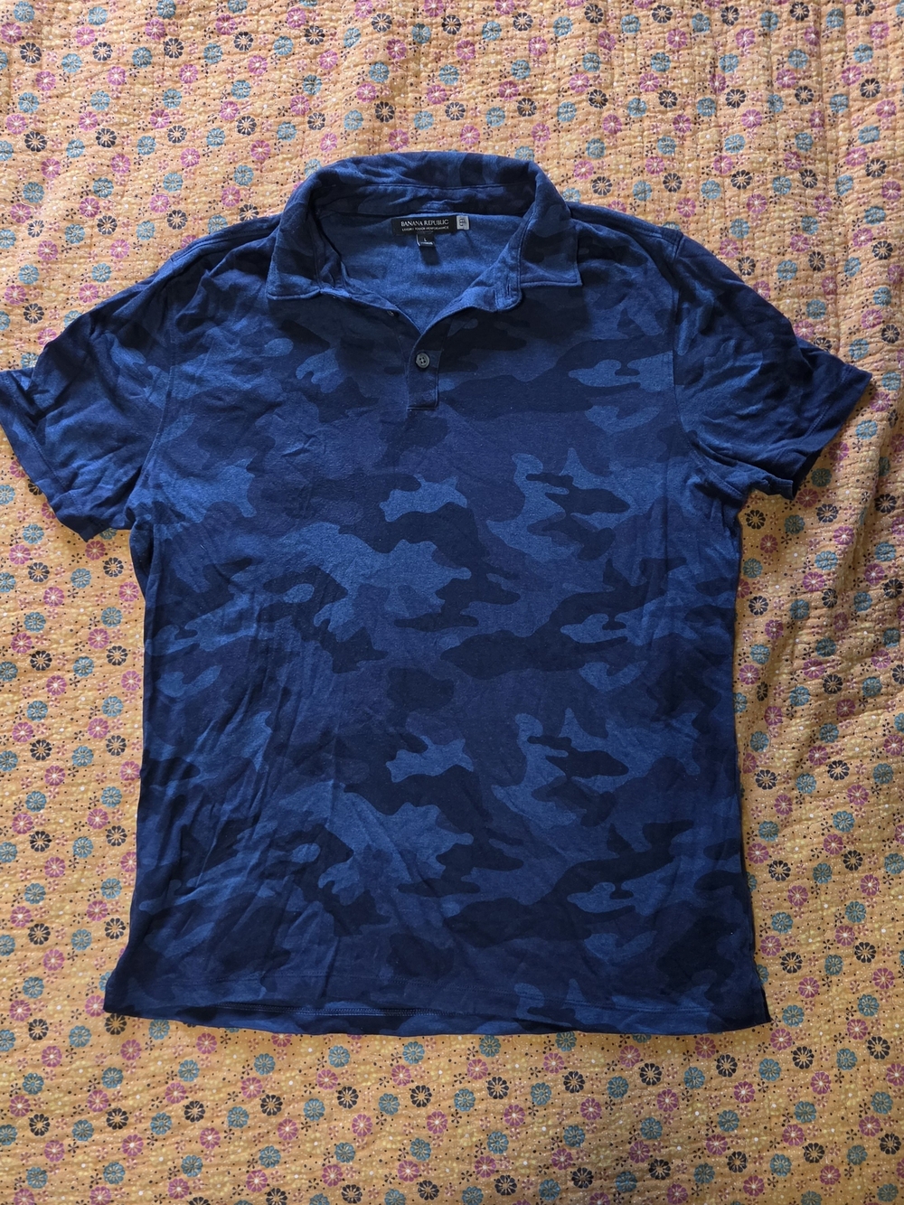 Banana Republic Blue Camo Short-Sleeve Polo L
